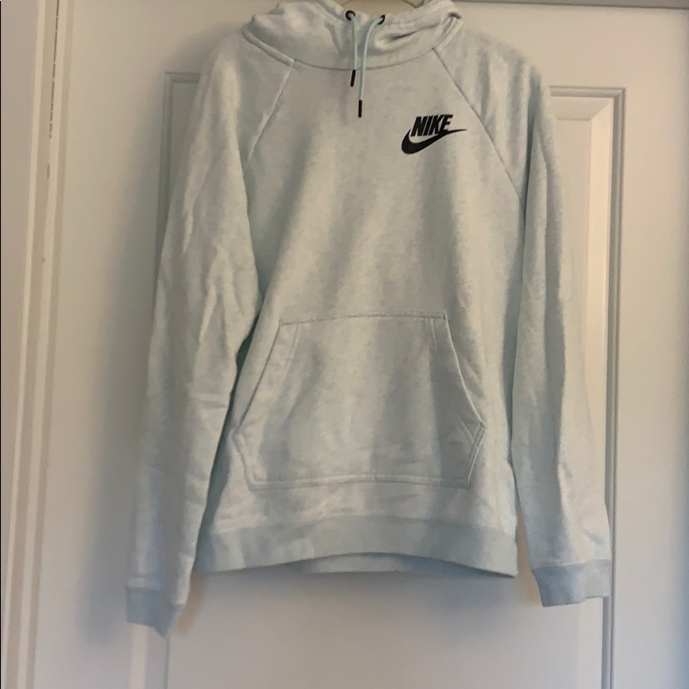 nike sweatshirt